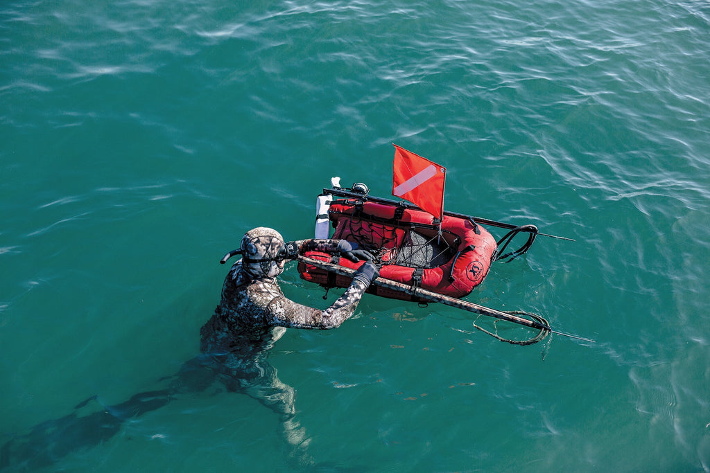 XS Scuba UFO Float Platform – Multi-Purpose Spearfishing, Hookah & Dive Utility Float